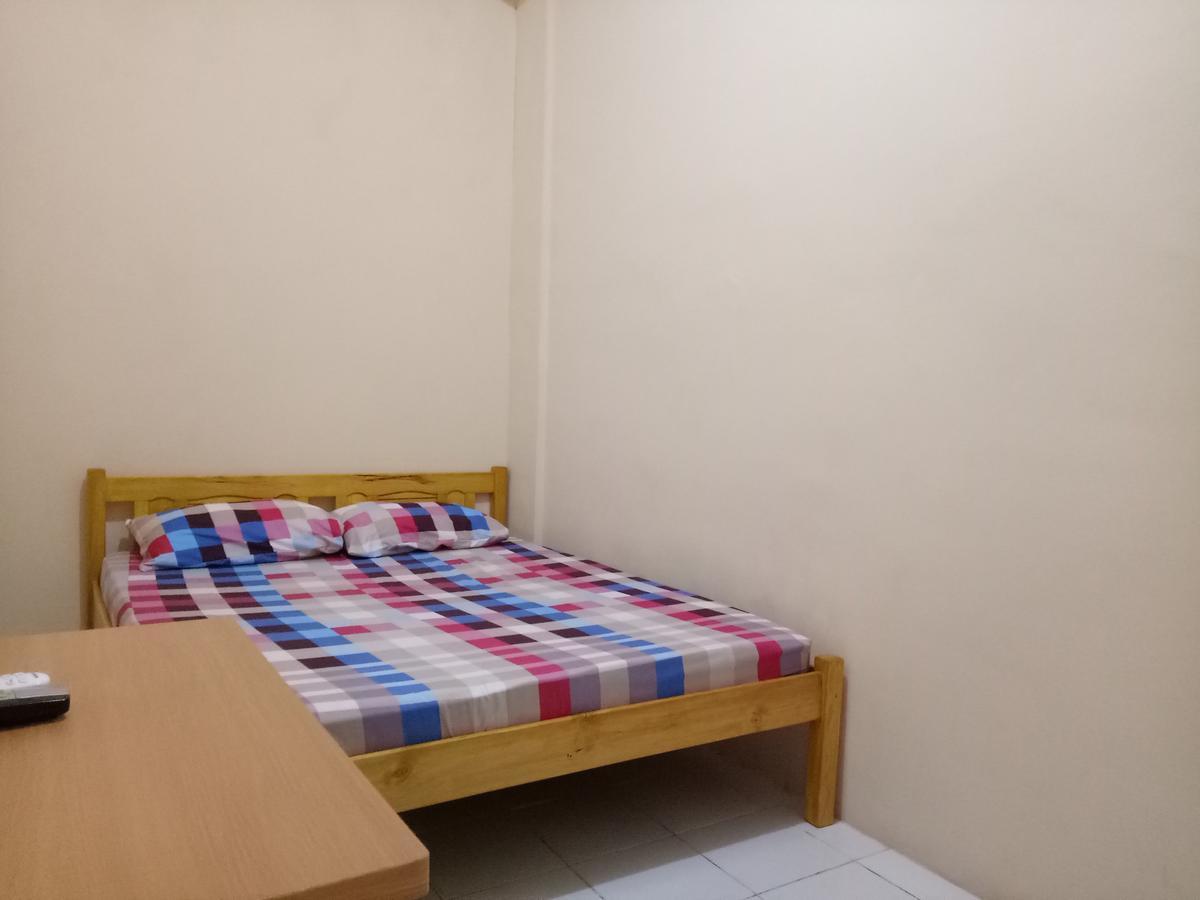 D'Kost Batam Hostel Нагоя Екстериор снимка